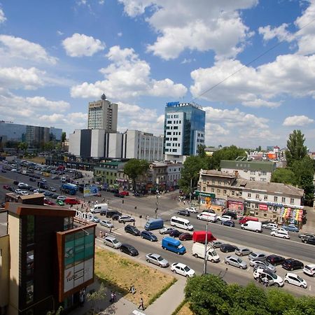 Apartament Curat Si Confortabil Str. Ismail 86 In Centrul Chisinaului Apartman Kültér fotó