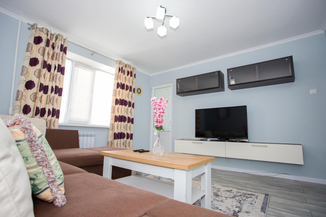 Apartament Curat Si Confortabil Str. Ismail 86 In Centrul Chisinaului Apartman Kültér fotó